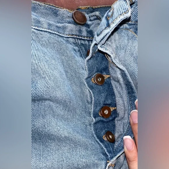 Blank NYC denim shorts - Picture 5 of 6